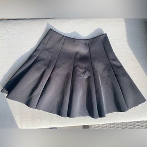 TOPSHOP Petite Skirt!